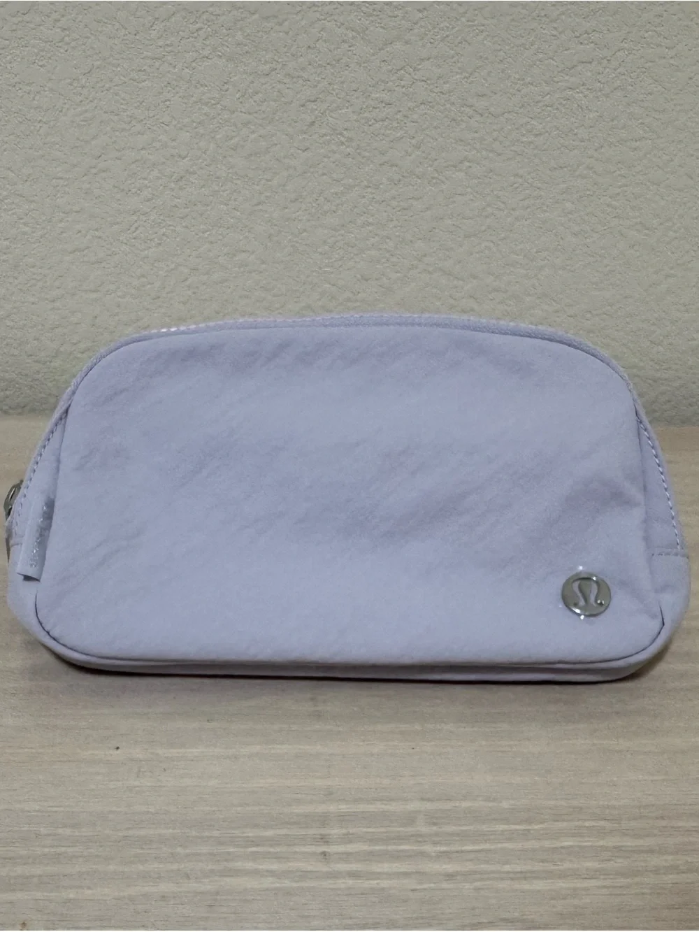 LuluLemon Everywhere Belt Bag - Lavender (NWT) - Picture 6 of 11